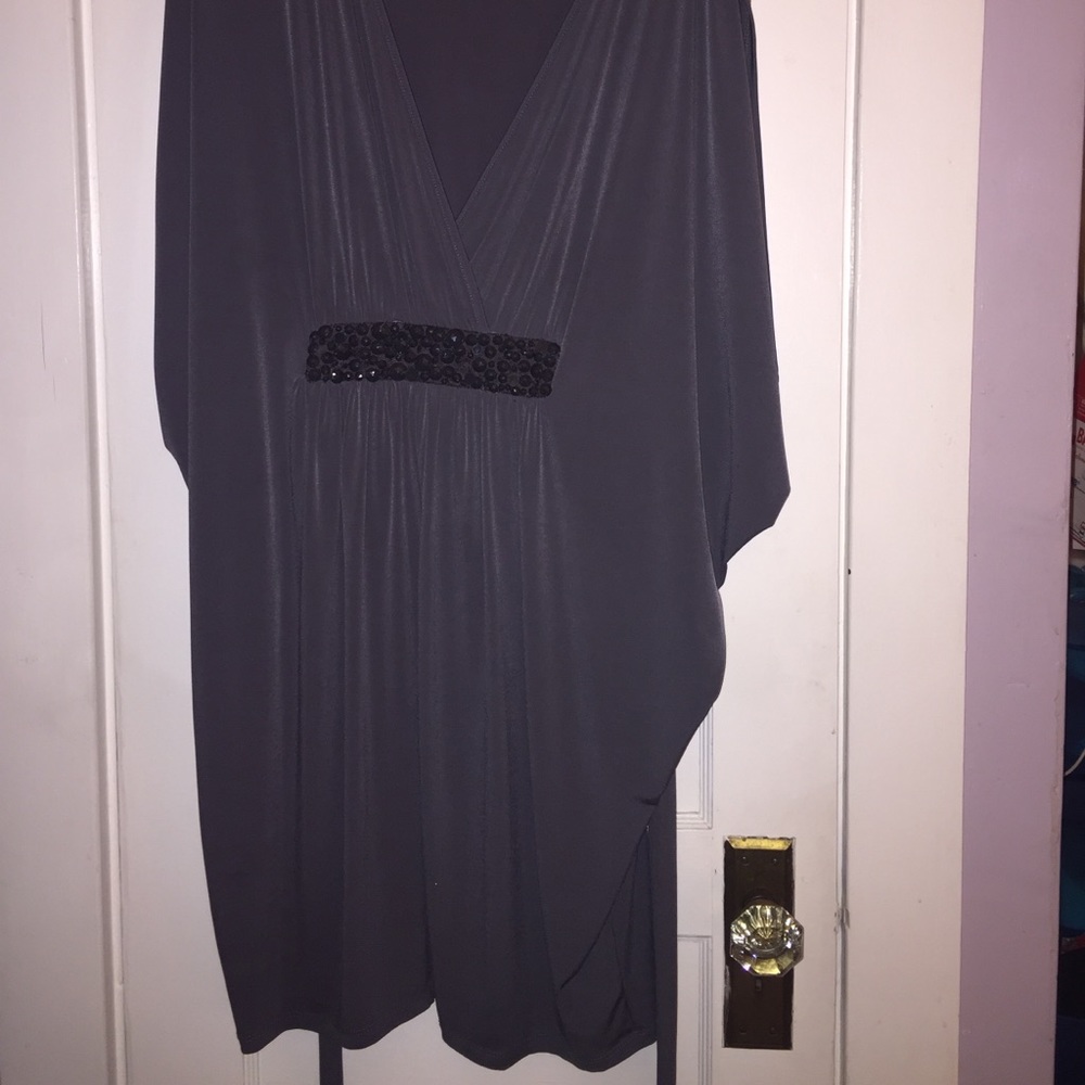 Grey dress